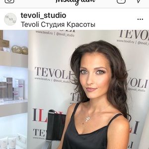 Meet your Posher, Elena